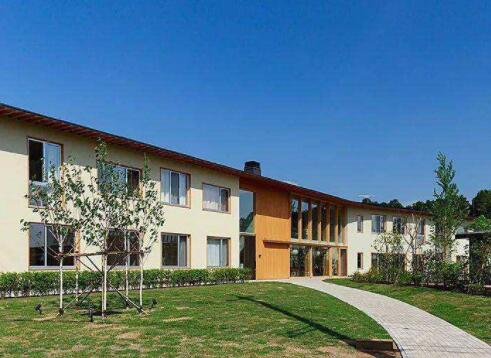 ������������Ժ��ˮ���̵��徲�Ժ��񾲶���